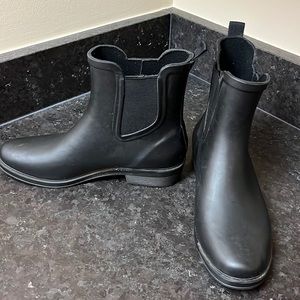 J.Crew Rain Boots/Garden Boots/Versatile Boots Black Size 10